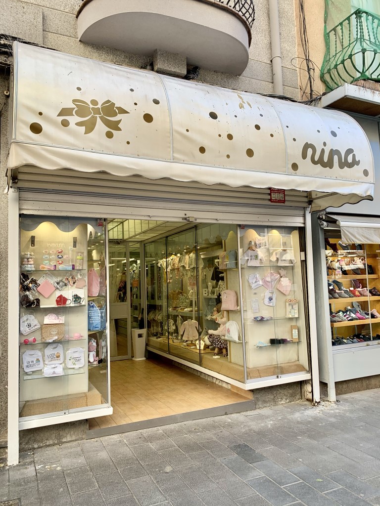 tienda-bebes-ropa-tarragona-nina8.jpg